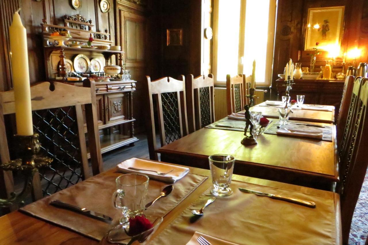 Bed and Breakfast Le Bailli De Montsaugeon Экстерьер фото